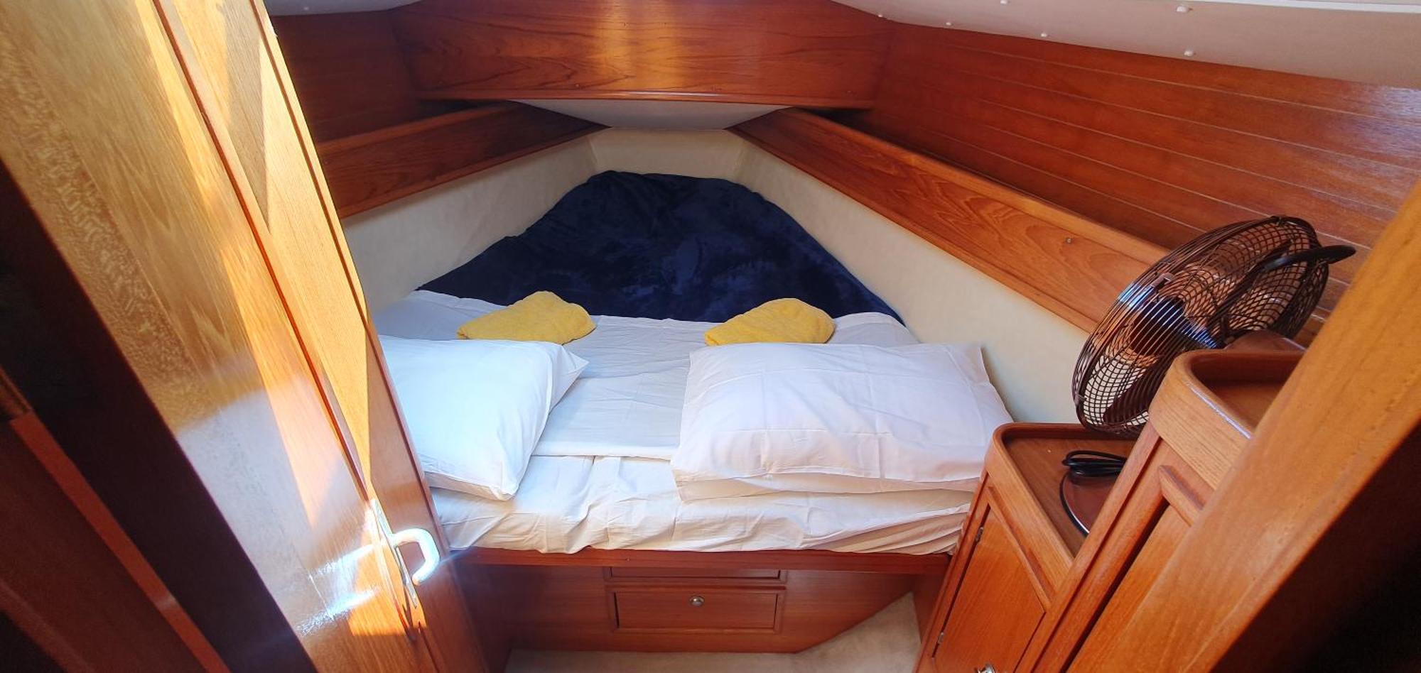 Coriandre 2 - Dormir Sur Un Grand Voilier 9 Personnes By Nuits Au Port 라로셸 외부 사진