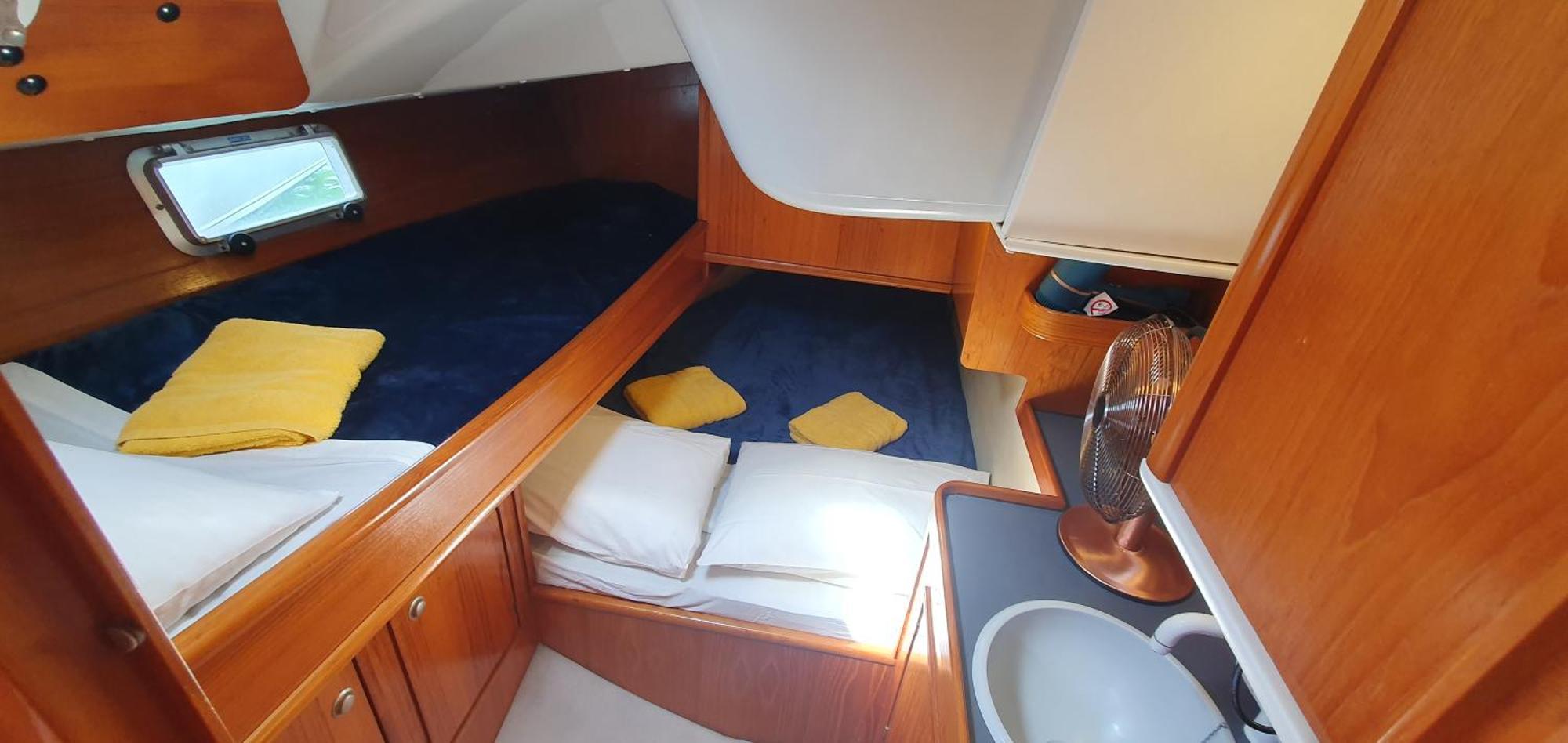Coriandre 2 - Dormir Sur Un Grand Voilier 9 Personnes By Nuits Au Port 라로셸 외부 사진